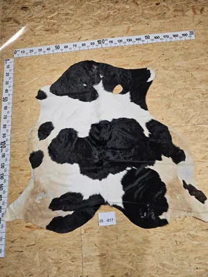 Produktbild von Kuhfell mit kleinen Mängeln 35-017