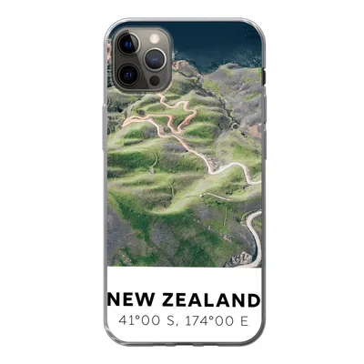 Produktbild von MuchoWow® Handyhülle Schutzhülle Hülle für iPhone 12 Pro Max Neuseeland - Wasser - Grün - Strand Silikon Softcase Handy Hülle - Hartschale