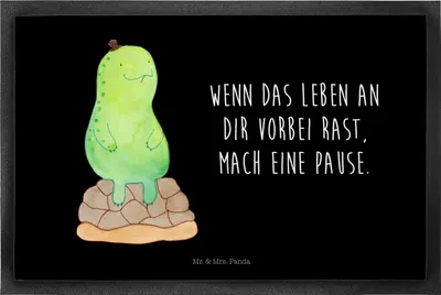 Produktbild von Mr. & Mrs. Panda Gummimatte Schildkröte Pause 40 x 60 cm - Schwarz - Geschenk, Achtsamkeit, Türvorleger, Schmutzfangmatte, Panzer, Schmutzmatte, Achtsam, fußmatte