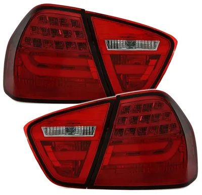 Productafbeelding van LED-achterlichtbalk / rood voor BMW 3-serie E90 sedan, modeljaren 2004-2008