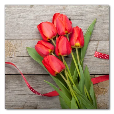Produktbild von Wallario selbstklebende Möbelfolie/ Tischdecke für Innen und Außen, Größe: 60 x 60 cm - Rote Tulpen auf einem alten Holztisch