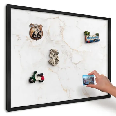 Produktbild von Magnettafel 70x50 cm mit schwarzem Rahmen - Magnetische Metalltafel, Magnetpinnwand zur Wandmontage für Wohnzimmer, Küche, Flur, Kinderzimmer und Büro - Marmor-Eleganz