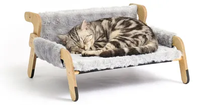 Productafbeelding van Relaxdays kattenbed, zacht, verhoogde hangstoel voor katten, afmetingen (hoogte x breedte x diepte): 28,5 x 53 x 45,5 cm, kattenmand van grenenhout, grijs/naturel