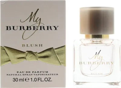 A box and bottle of Burberry My Burberry Blush Eau de Parfum for women.