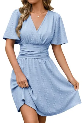 Produktbild von Sommerkleid im Midilänge für Damen, mit kurzen Ärmeln und V-Ausschnitt