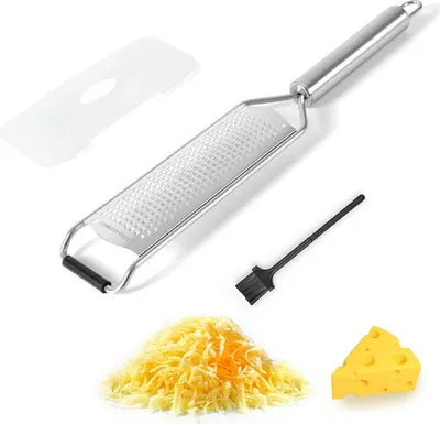 Produktbild von DEANKEJI Käsehobel Edelstahl 304 Zitronenreibe Silber mit Haken Ingwerreibe mit Deckel und Bürste für Käse, Schokolade und Kartoffeln