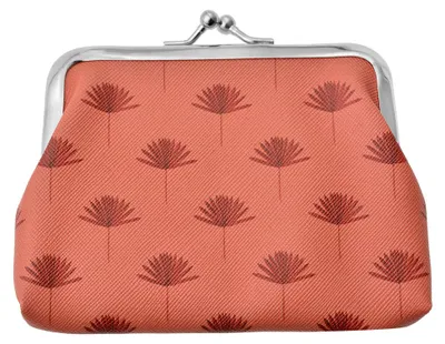 Imagen del producto de Cartera Clayre & Eef, 8x12 cm, color marrón, fabricada en poliéster