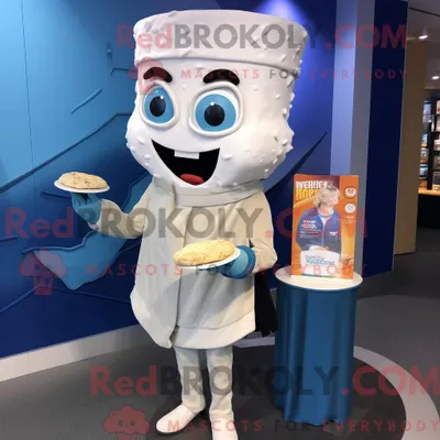 Obrázok produktu pre Maskot REDBROKOLY: postava bielej lasagne, oblečená v džínach a s náušnicami