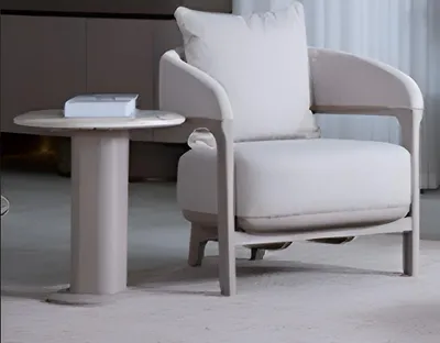 Image de Chaise élégante au design moderne avec tissu beige doux Meubles haut de gamme