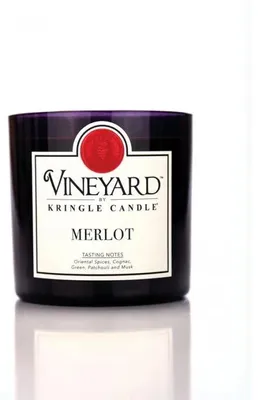 Productafbeelding van Kringle Candle VINEYARD Merlot, geurkaars met 4 lontjes (737 gram)