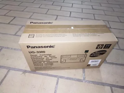 Produktbild von Panasonic UG-3380, 8000 Seiten, Schwarz, 1 Stück(e)