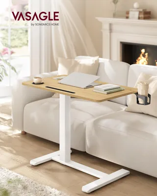 Produktbild von VASAGLE Stehtisch, Beistelltisch mit Rollen, 80 x 45 cm Tischplatte, verstellbar, 2 Getränkehalter, goldeichenfarben, KI-generiertes Bild