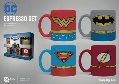 Produktbild von GB eye DC Comics Espresso-Tassen 4er-Pack Uniforms GYE-MGS0010