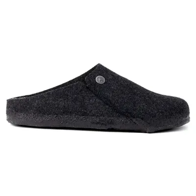 Image de Birkenstock Zermatt Rivet - pantoufles pour femmes
