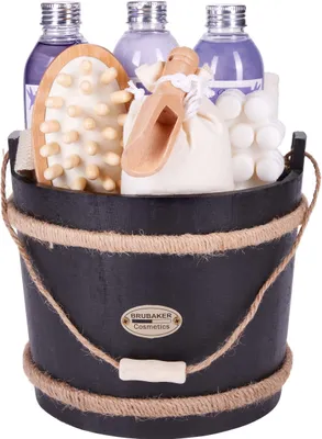 Produktbild von BRUBAKER Cosmetics Wellness Badeset - Lavendel - 9-teiliges Geschenkset mit Pflege- und Massage Accessoires im dekorativen Badefass