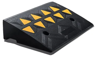 Image de Rampes d'accès pour trottoirs, grande capacité de charge, construction en caoutchouc durable, 1 pièce de 50,0 x 30,0 x 10,4 cm