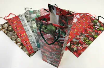 Produktbild von Sortiment Flaschentüten - Flaschentaschen - Bottle - Weihnachten - 1050x105x360 mm - bestehend aus 10 Tüten mit € 1,95 - € 2,25