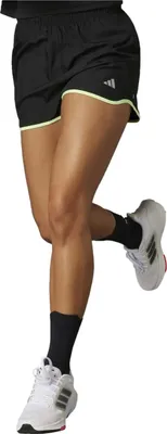 Immagine prodotto di Pantaloncini Adidas IL7225 da Donna