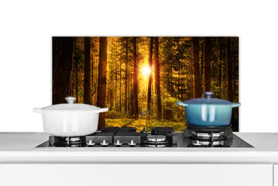 Obrázok produktu pre MuchoWow® Splashback Kuchyňa - Kuchynský backsplash - Ochrana steny pre sporák a drez Les - Slnko - Stromy - Príroda - Západ slnka 90x45cm Alu-Dibond