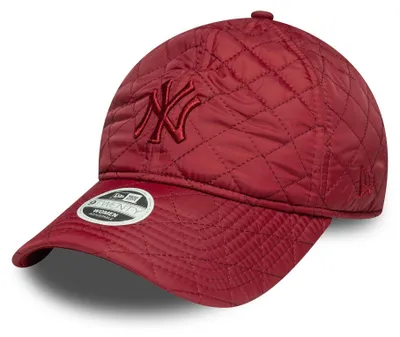 Image de Casquette des New York Yankees, rembourrée, marque New Era, modèle 9TWENTY, couleur rouge
