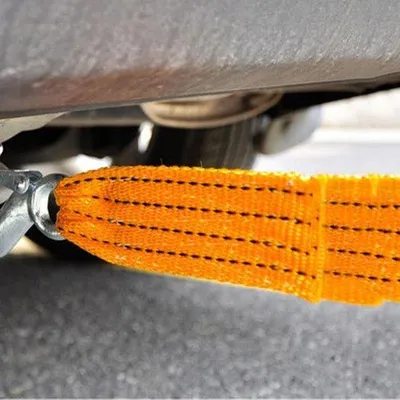 Image de Clé à douille robuste avec crochet de sécurité pour travaux de réparation - Capacité de 2 tonnes