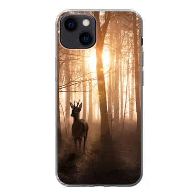 Produktbild von MuchoWow® Handyhülle Schutzhülle Hülle für iPhone 13 Wald - Hirsche - Sonne - Bäume - Winter - Natur - Tiere Silikon Softcase Handy Hülle - Karteninhaber