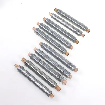 Produktbild von 10 Rollen Wickeldraht verzinkt silber Blumendraht Bindedraht a 100g 0,65mm 1kg