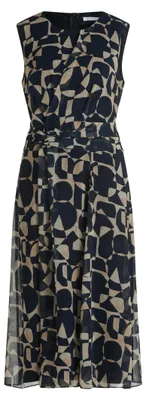 Produktbild von Ärmelloses Chiffon Midi Kleid mit Rundhals-Ausschnitt und grafischem Muster, tailliert, 115 cm