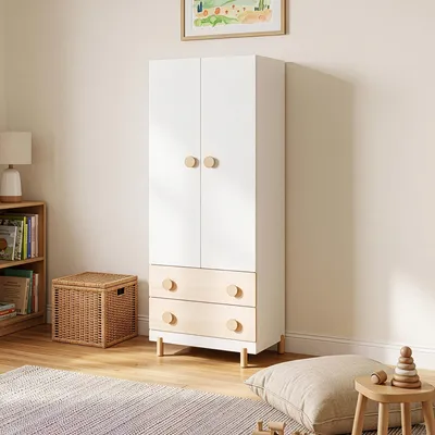 Image de Armoire pour enfants "Vaarentaa" avec 2 portes, 2 tiroirs, dimensions 156 x 60 x 41 cm, finition blanche/aspect chêne