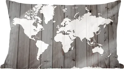 Produktbild von MuchoWow® Zierkissen Sofakissen Wohnzimmer Dekokissen 50x30 cm Weltkarte - Holz - Schwarz - Weiß - Wohnzimmerdekoration - Polster mit Photo