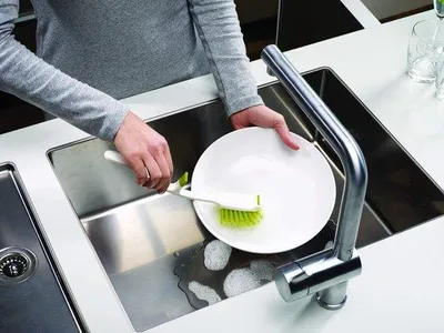 Obrázek produktu pro Tmavě šedé kartáče na nádobí s odkládací plochou, šedé