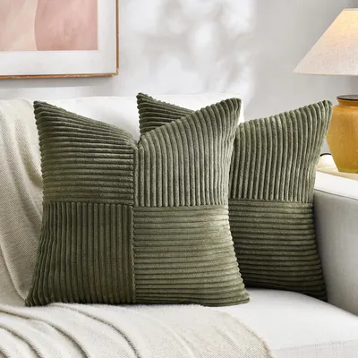Produktbild von Set mit 2 olivgrünen Kissenbezügen, 80 x 80 cm, weiche, moderne Dekokissenbezüge für Sofa, Schlafzimmer, Wohnzimmer, Bett