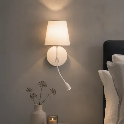 Productafbeelding van Bedlampje Nia wit, AI-gegenereerde afbeelding