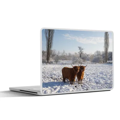 Produktbild von MuchoWow® Laptop Aufkleber Sticker Cover Schottischer Hochländer - Licht - Schnee 25x18 cm - Laptop-Deko