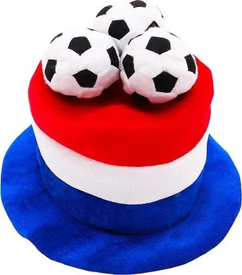 Productafbeelding van Voetbalhoed met 3D-ballen, ideaal voor voetbalfeesten