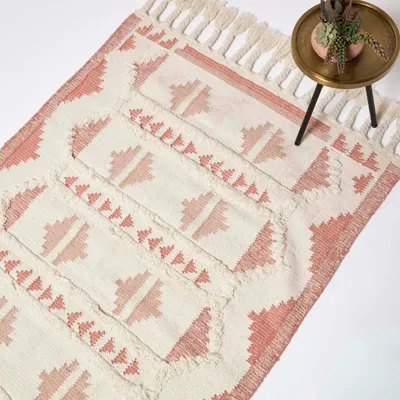 Produktbild von HOMESCAPES Handgewebter Kelim Teppich Satara - 120 x 170 cm, rosa gemustert