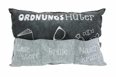 Produktbild von Gilde Kissen Ordnungshüter hellgrau dunkelgrau mit Taschen, bestickt  Lesestoff     Brille     Naschkram , 100% Polyester L= 40,0 cm B= 60,0 cm H= 10,0 cm 45518