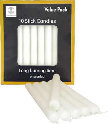 Produktbild von Packung mit 10 weißen Paraffinwachs-Dinnerkerzen