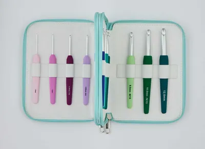 Produktbild von KnitPro Häkelnadelset Waves 2.0 in verschiedenen Ausführungen : Grande Set KnitPro Sets: Grande Set