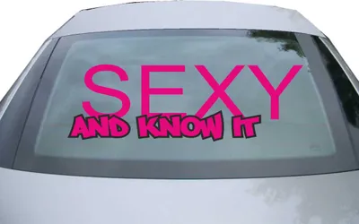 Produktbild von Indigos UG - Aufkleber Heckscheibe & Motorklappe DE7106 - pink - 600x197 mm - Sexy and I know it - Auto Scheiben Fenster Heckklappe Tuning Racing JDM - Die cut