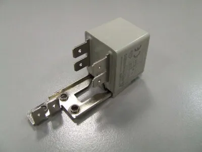 Produktbild von Candy Hoover Entstörfilter, Kondensator für Wärmepumpentrockner, Trockner - Nr. 91200489