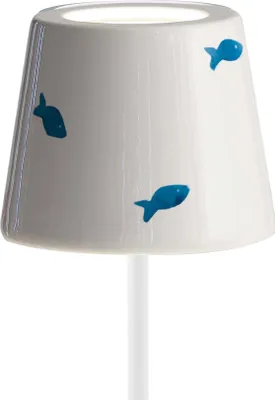 Produktbild von Poldina Lido Blue Fish LED-Tischleuchte, wiederaufladbar und dimmbar mit einer Akkulaufzeit von bis zu 12 Stunden. Für den Außenbereich IP65