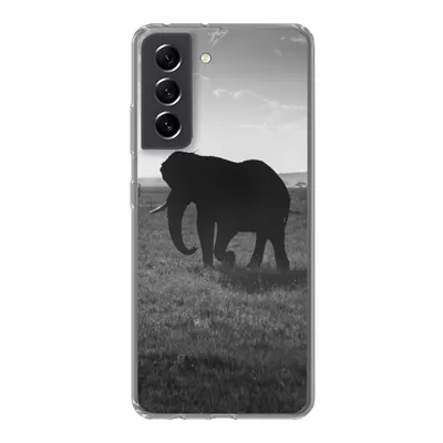 Produktbild von MuchoWow® Handyhülle Schutzhülle Hülle für Samsung Galaxy S21 FE Elefant - Einfarbig - Tiere - Schwarz und weiß Silikon Softcase Handy Hülle - Mobiltelefonhülle