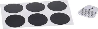 Immagine prodotto di Kit di emergenza Zéfal 6 cerotti autoadesivi + raschietto in acciaio inox, nero (1 set)
