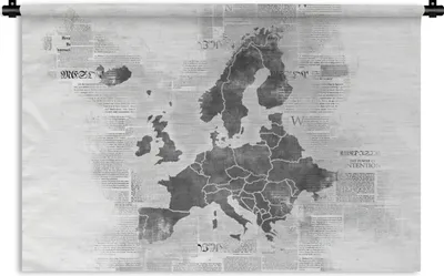 Produktbild von MuchoWow® Wandteppich Wandbehang Eurocard auf Zeitungspapier - schwarz und weiß 60x40 cm Tapisserie Dekoration Wandtuch - Wanddekorationen