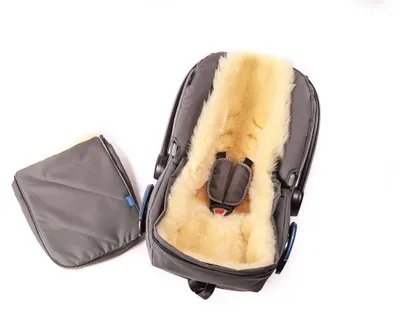 Produktbild von Hofbrucker Lammfell-Fußsack Maxi für Babyschale