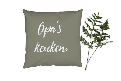 Produktbild von MuchoWow® Zierkissen Sofakissen Wohnzimmer Dekokissen 50x50 cm Zitate - Sprichwörter - Großvaters Küche - Komfort - Sofakissen