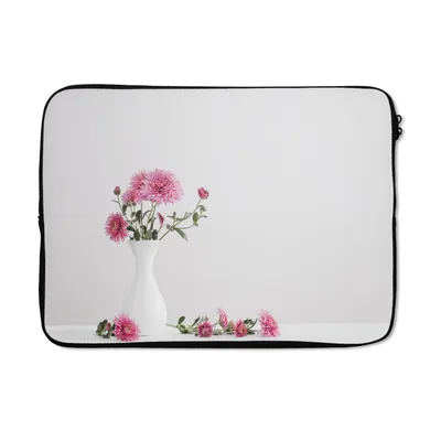 Produktbild von MuchoWow® Laptop Hülle 14 ZollChrysanthemen - Rosa - Stilleben Laptoptasche - Laptoptasche - Stoßsicher - Schutzhaube