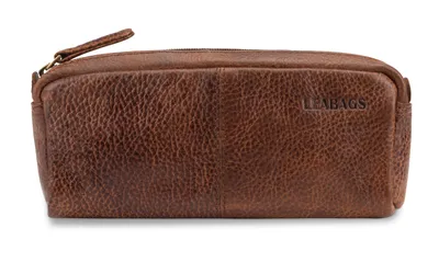 Produktbild von LEABAGS Fort Wayne Leder-Mäppchen I Mäppchen aus echtem Büffel-Leder I Vintage Look I Leder-Etui I Federmappe I Federmäppchen I Kleine Federtasche I Kosmetiktasche I 9x6x20cm, Farbe:Western Brown