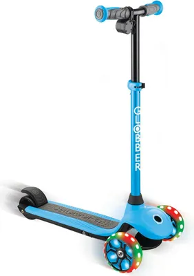 Produktbild von GLOBBER ONE K E-MOTION 4 PLUS – E-Scooter, Lithium-Batterie, 80 W Motor, 125/90 mm, 3-rädrig, LED-Rollen, hellblau